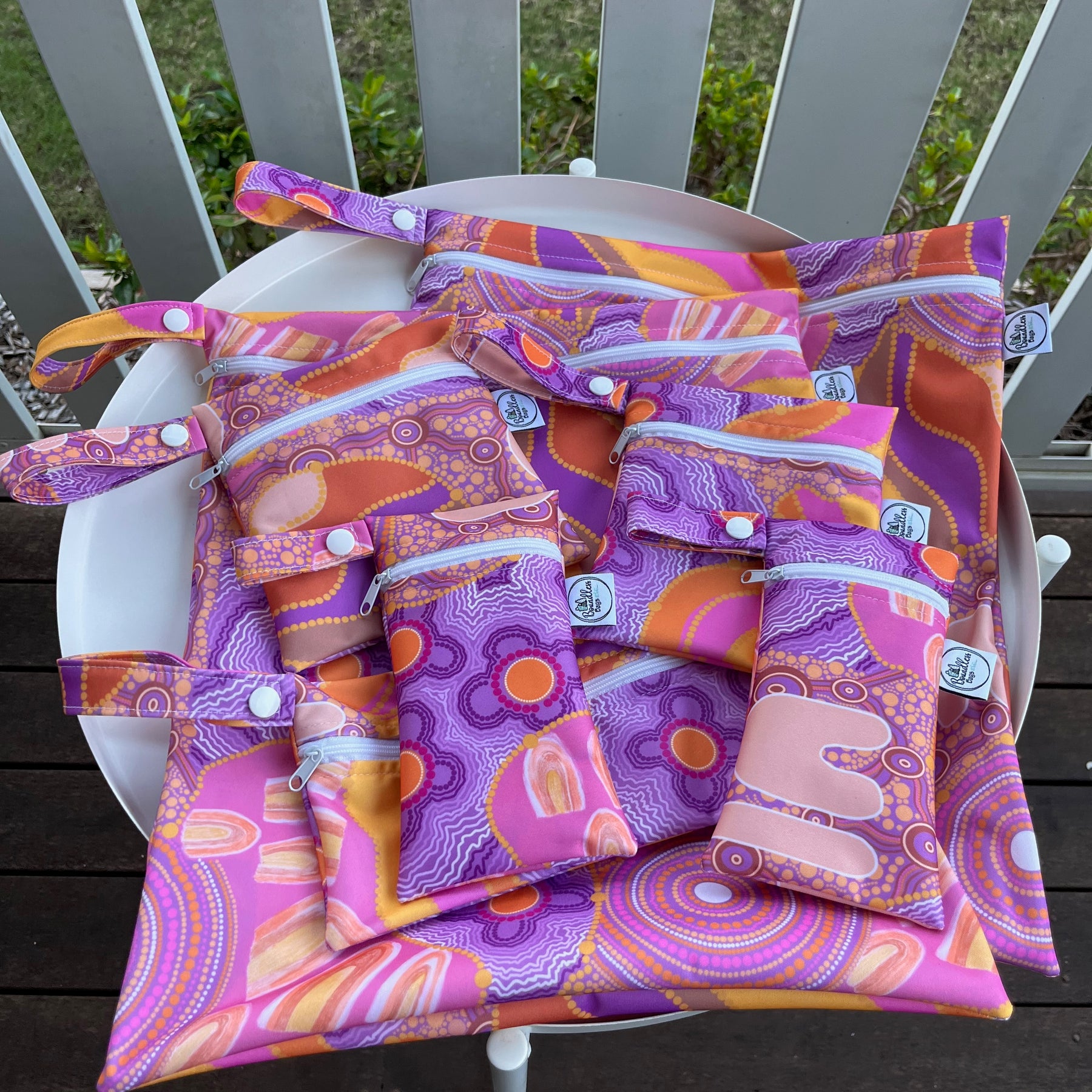 READY MADE Water-resistant wet bags - Mum (Art with Nunj)