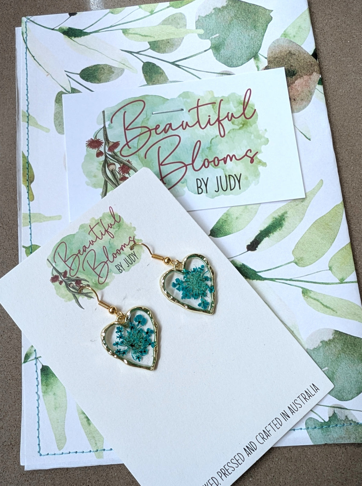 Hand dyed Queen Anne's Lace Resin Heart Earrings