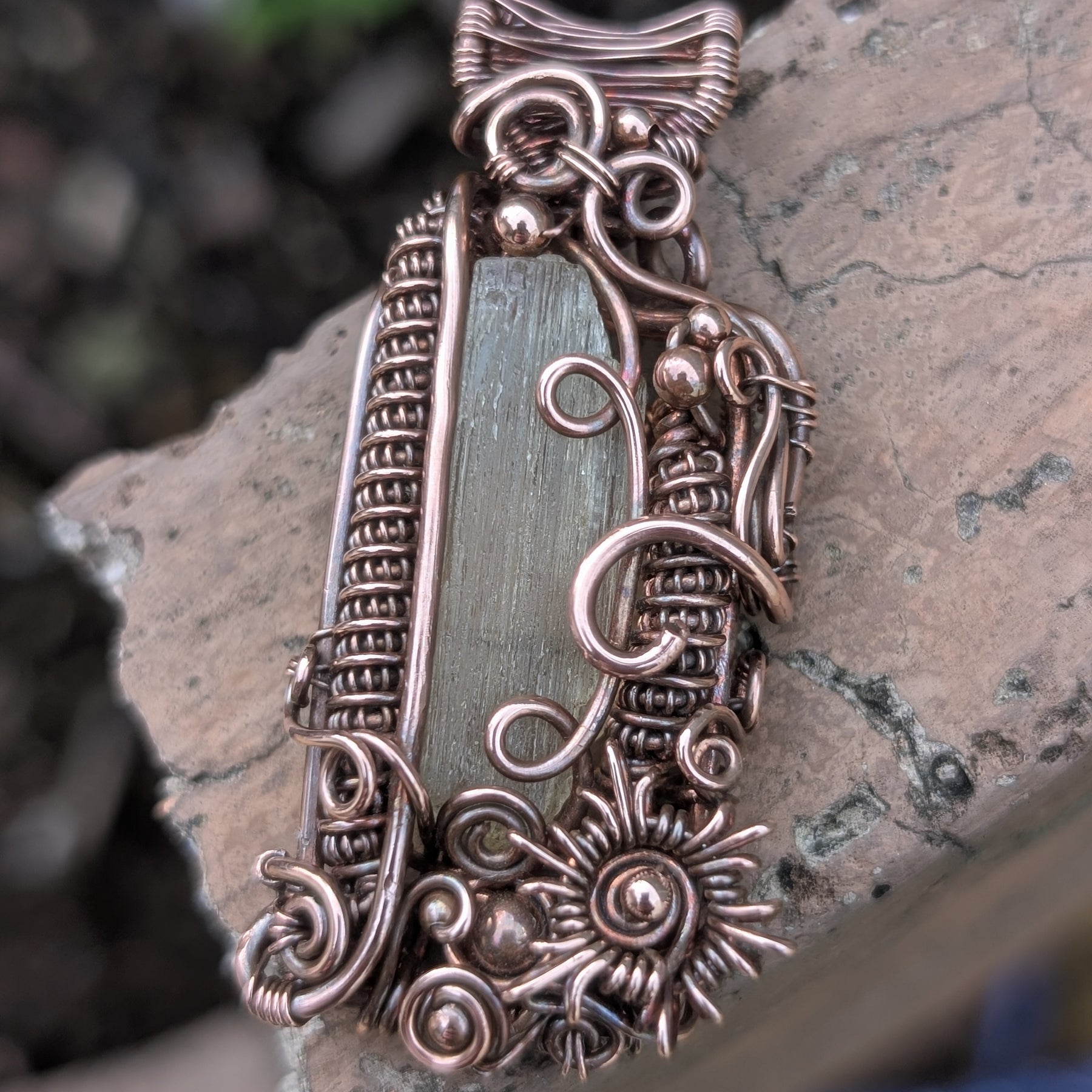 Helios - Heliodor (Golden Beryl) in Copper