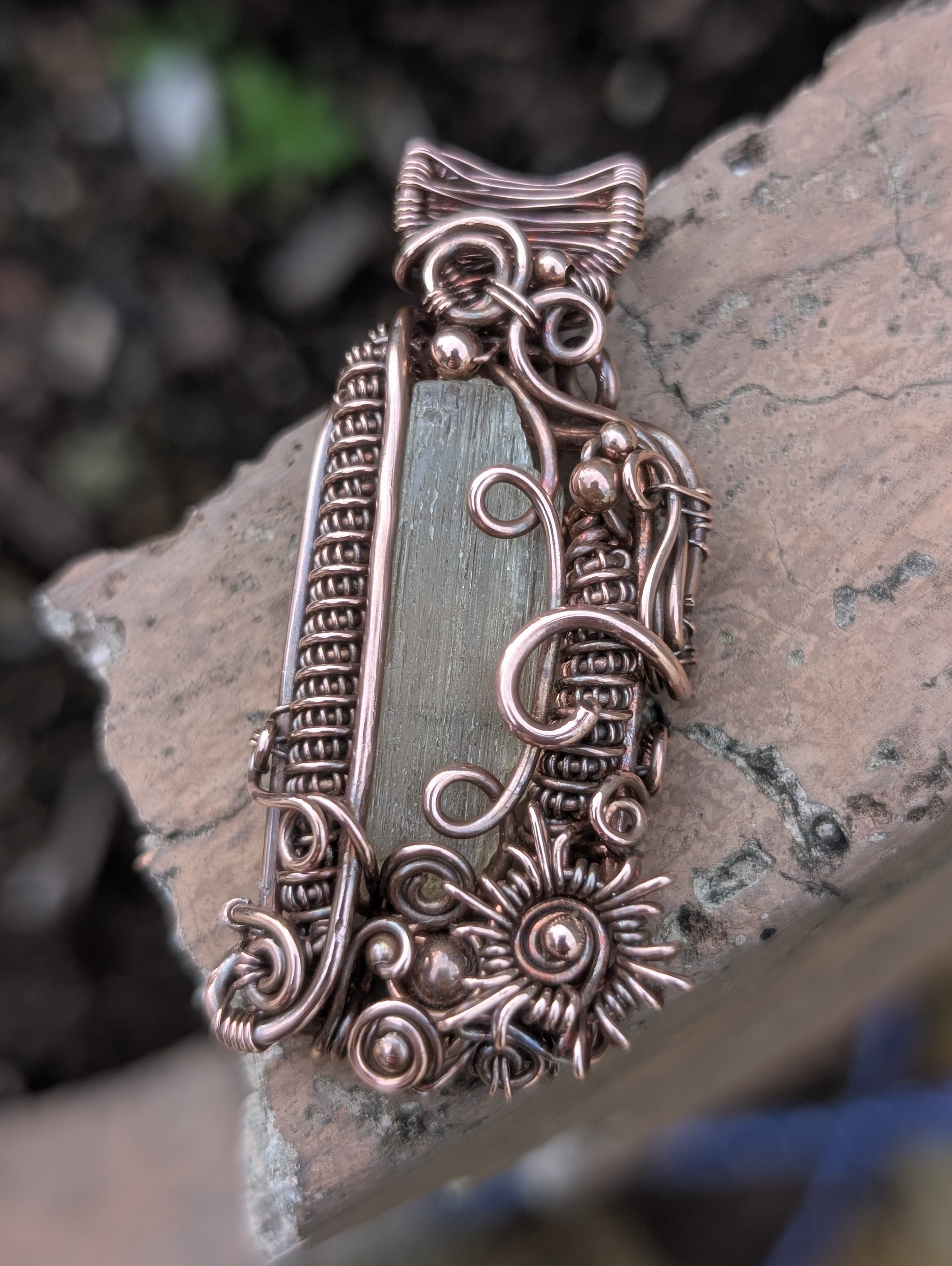 Helios - Heliodor (Golden Beryl) in Copper