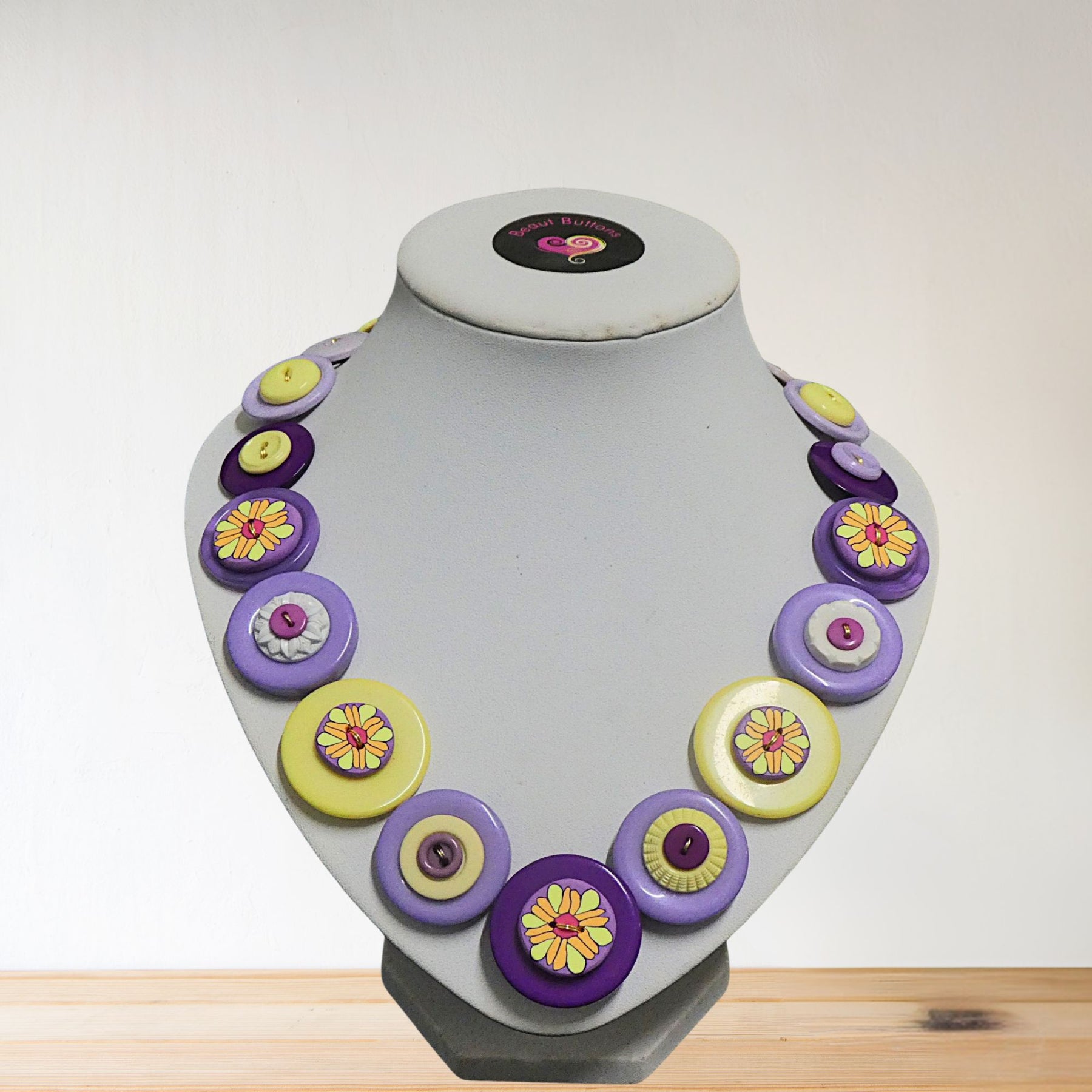 Button necklace - Summer Blooms