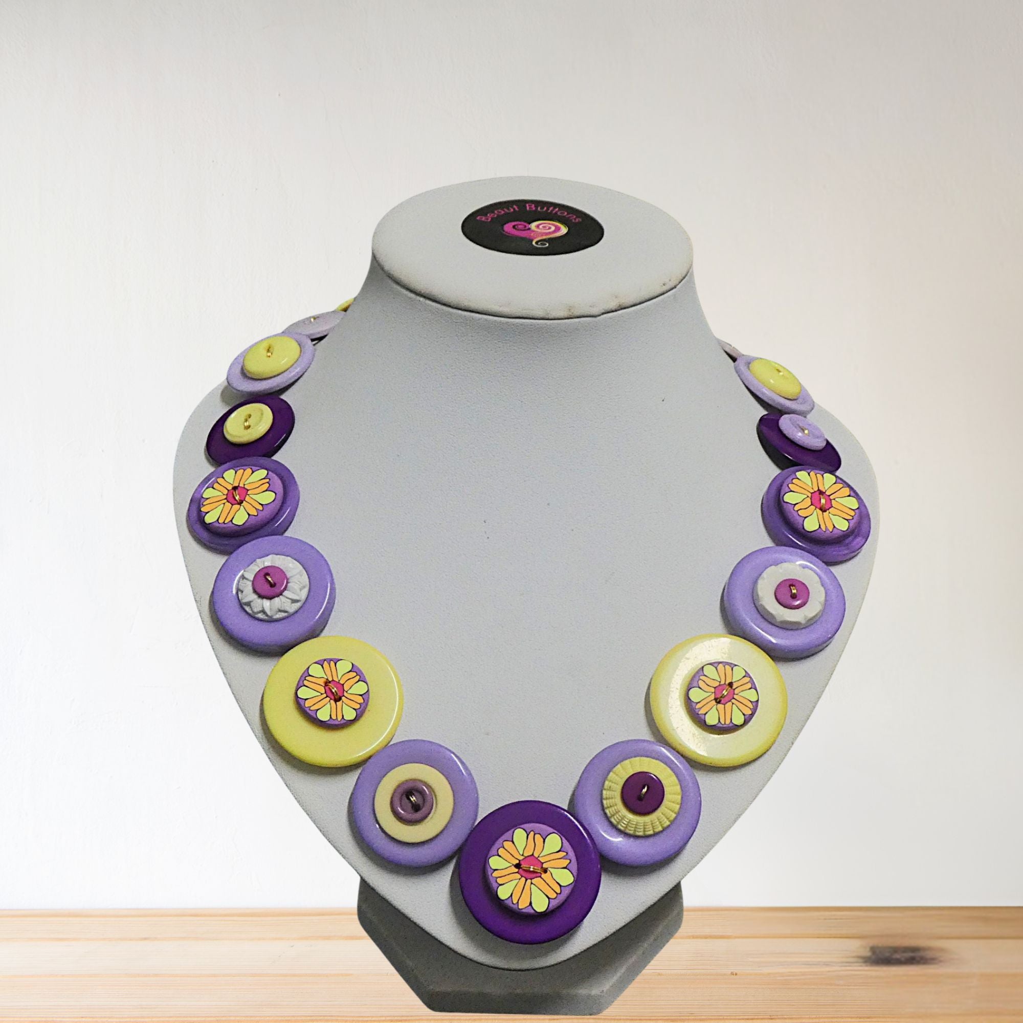 Button necklace - Summer Blooms