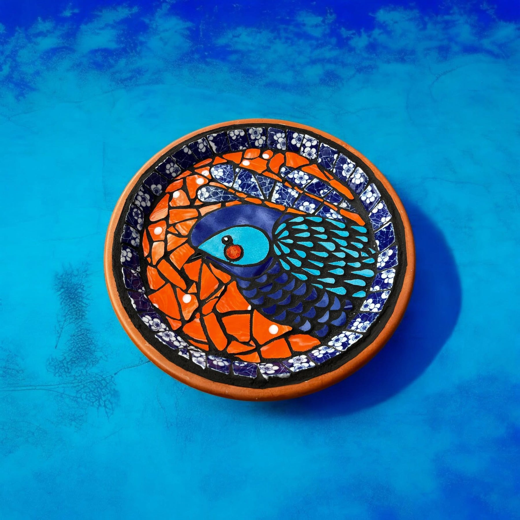 Mosaic Birdbath. Blue Wren.
