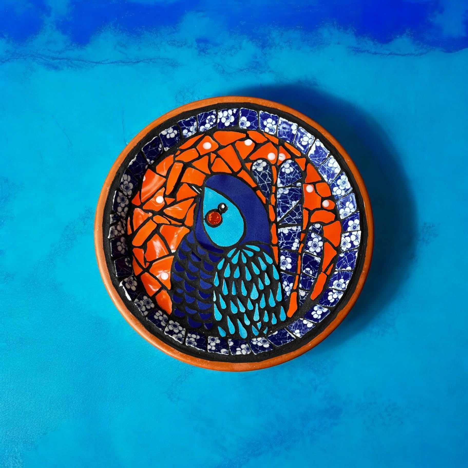 Mosaic Birdbath. Blue Wren.