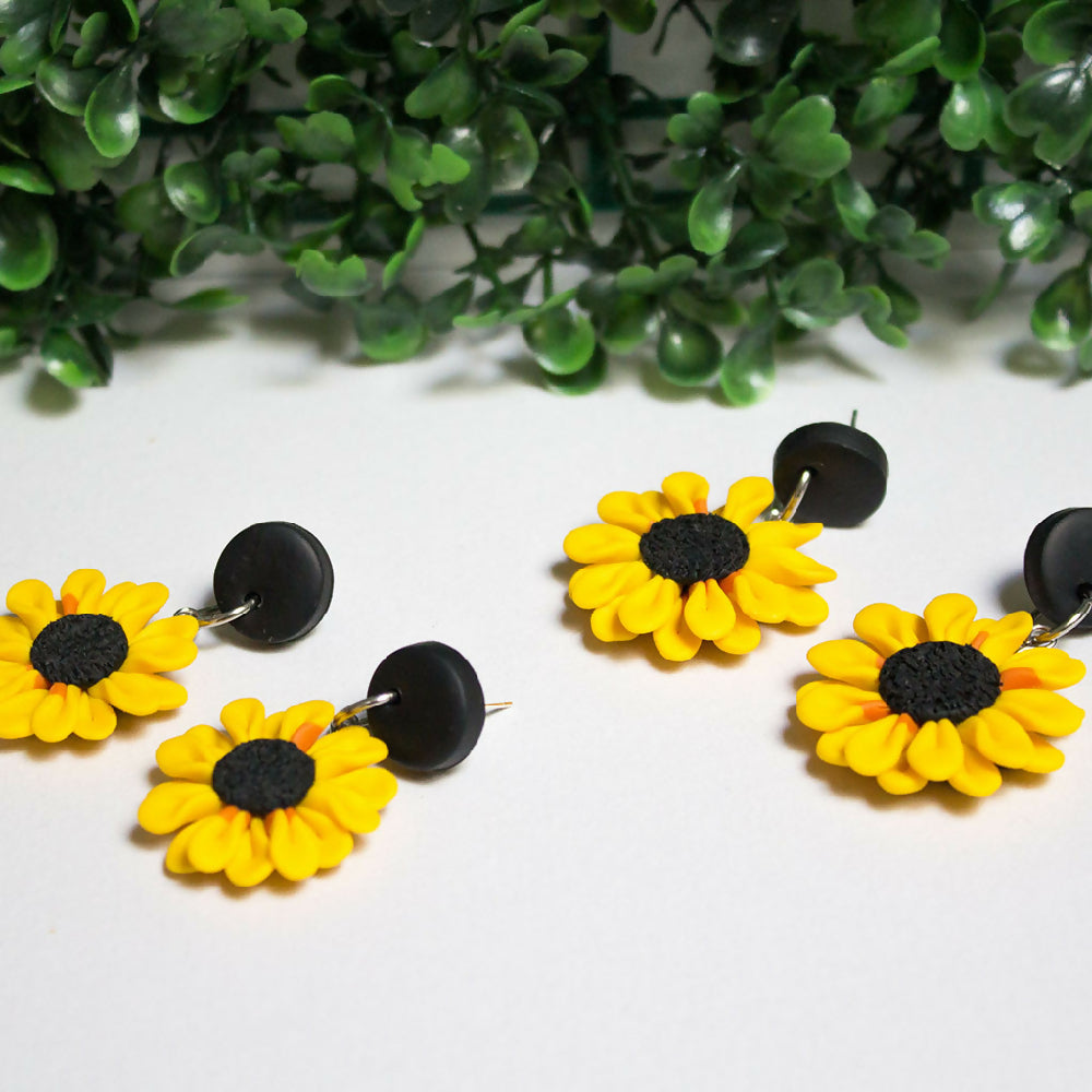 Sunflower stud-tops 2