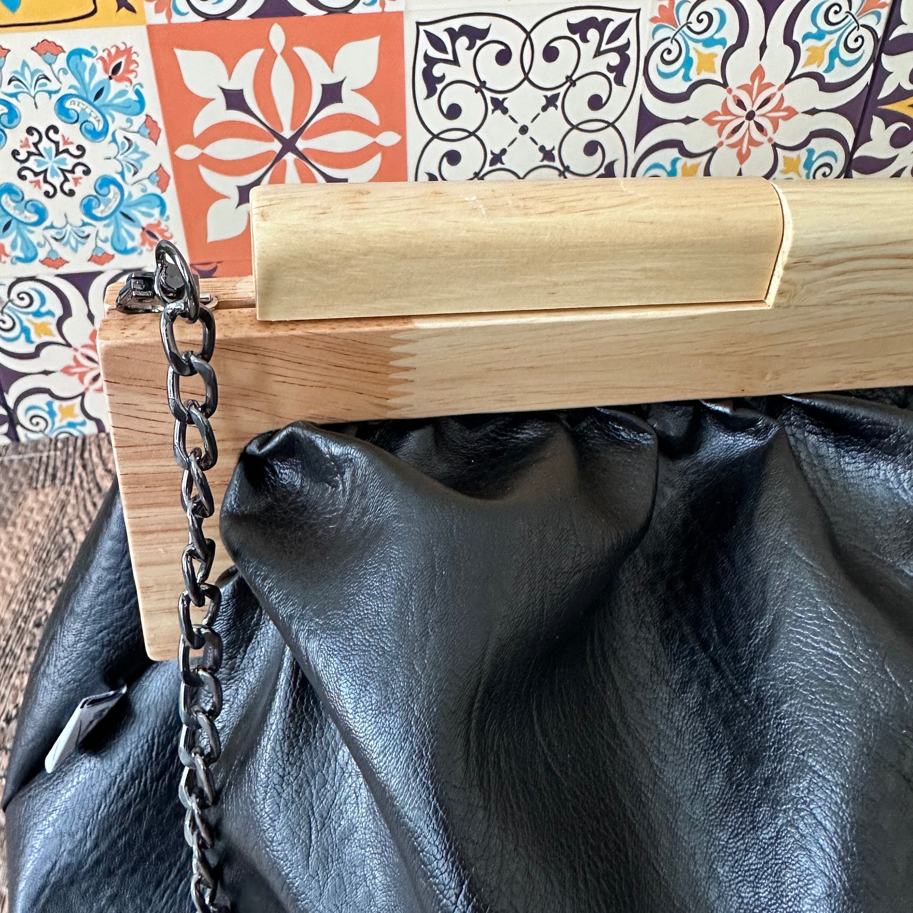 Classy Clutch