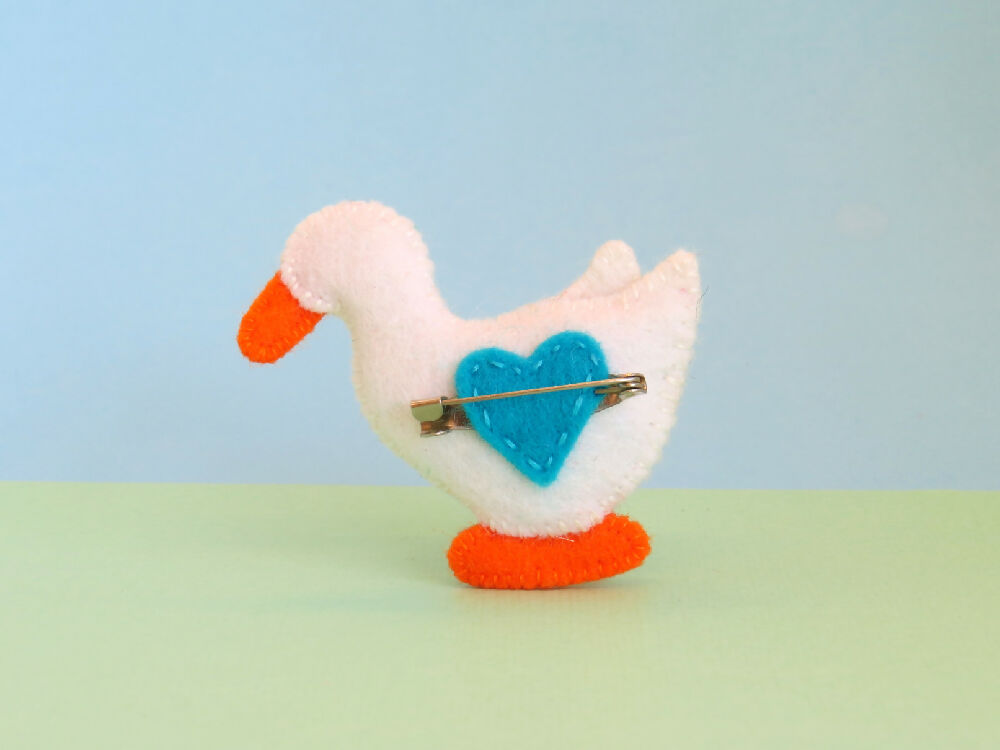 Duck _ Brooch - 3