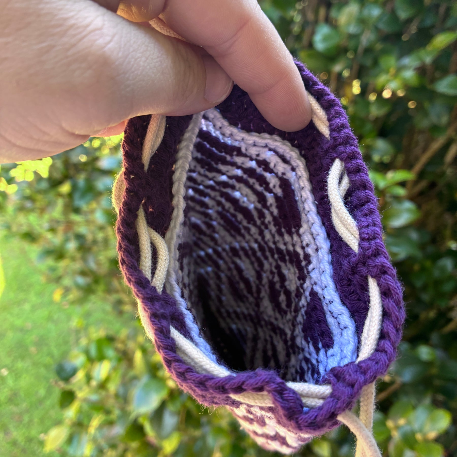 The Skull Bag (Dark purple & white)