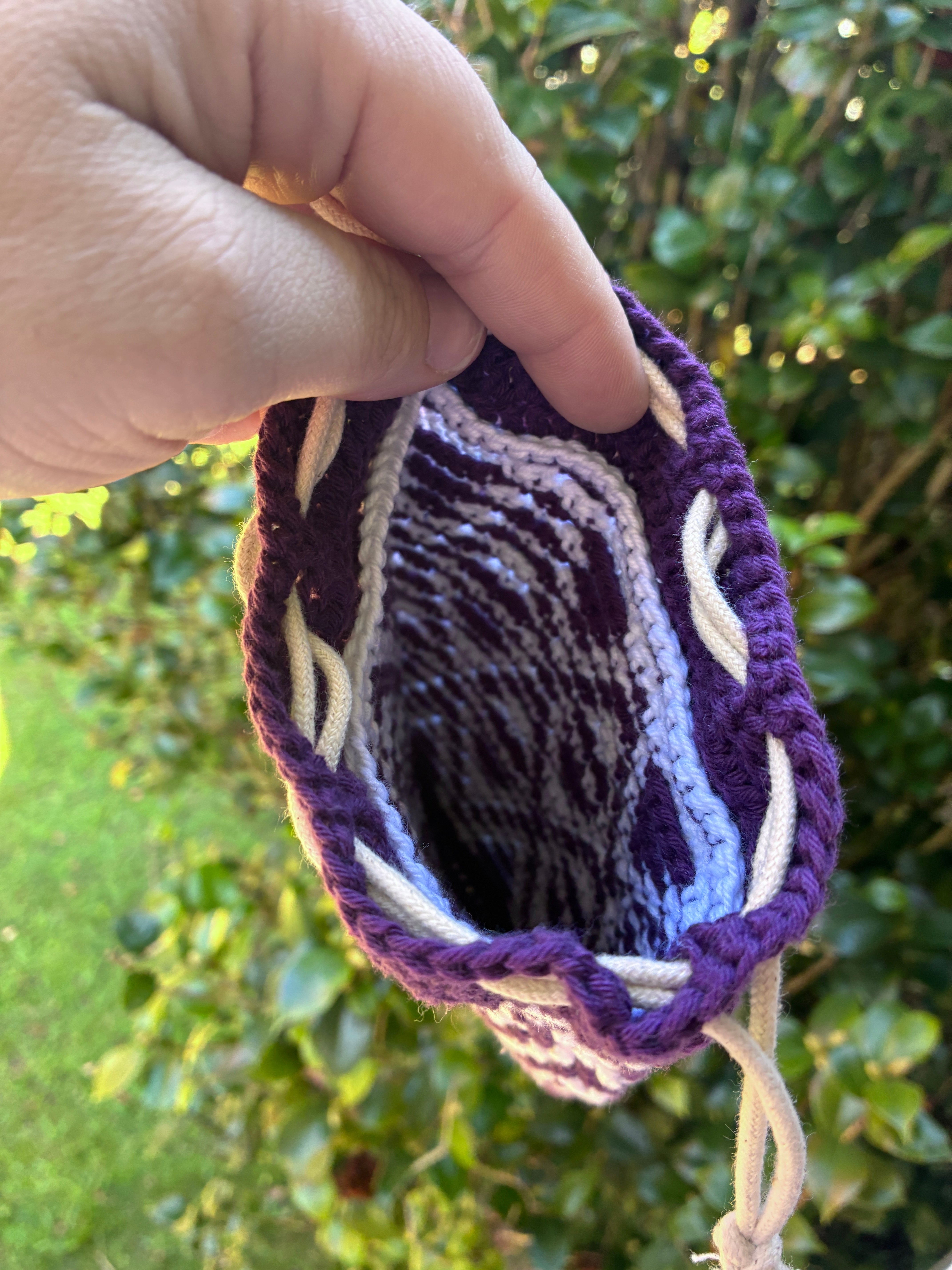 The Skull Bag (Dark purple & white)