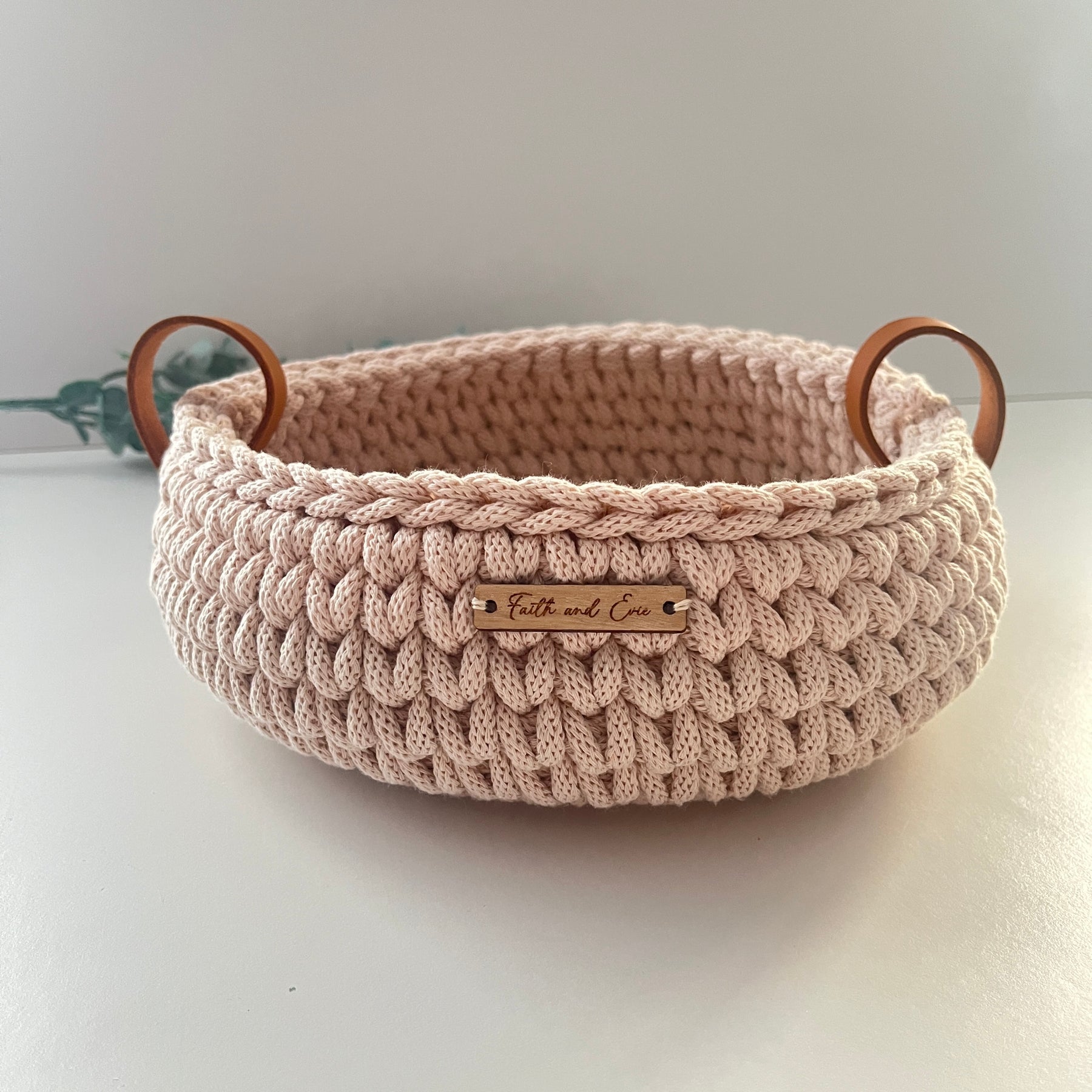 Crochet basket with handles - colour Nude