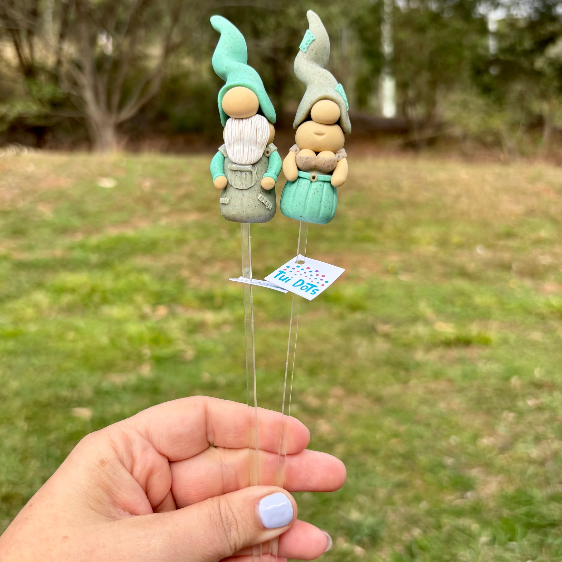 Tiny Gnomes - Sinead and Donny