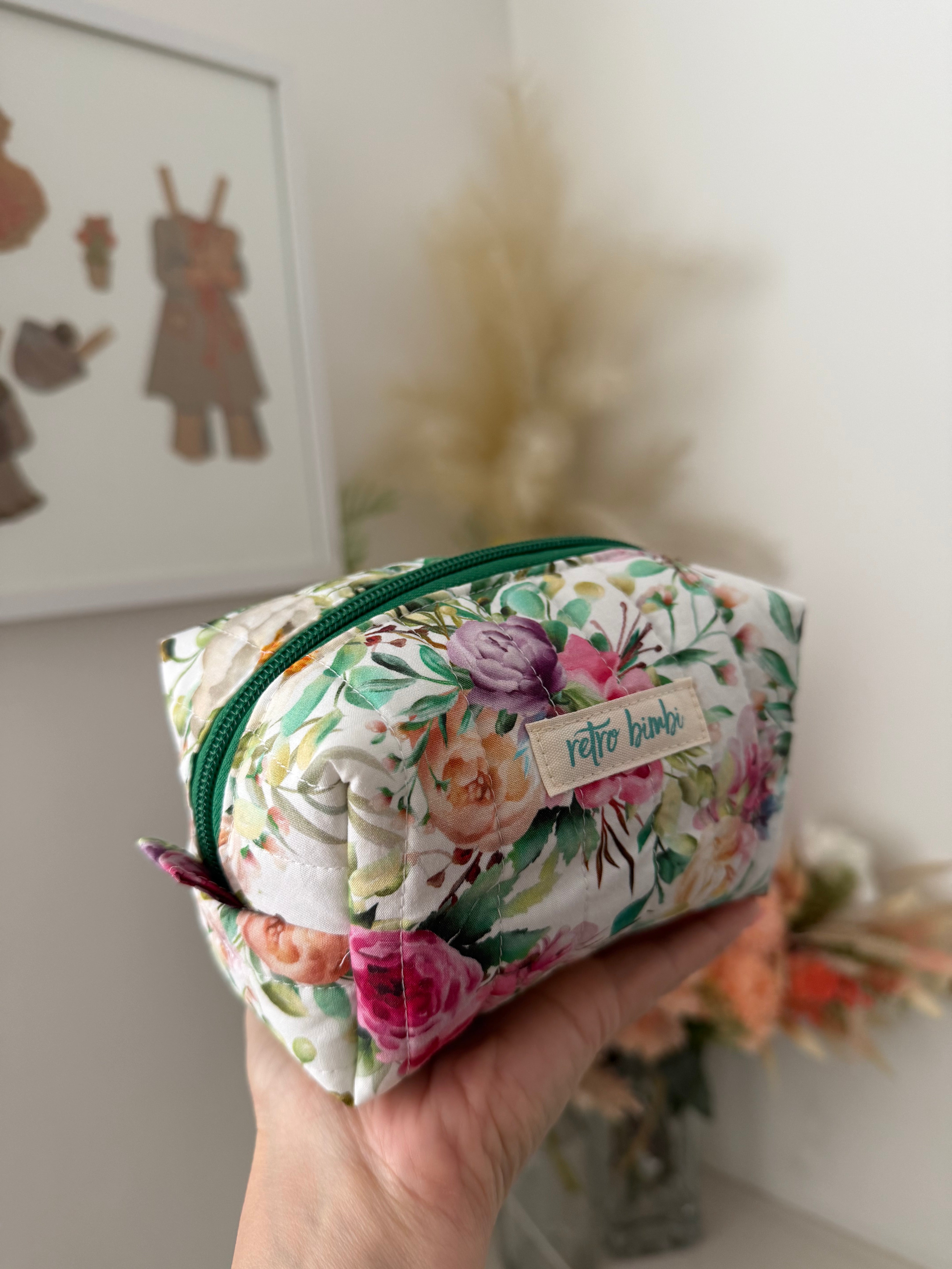 Boxy Zipper Pouch - White Floral