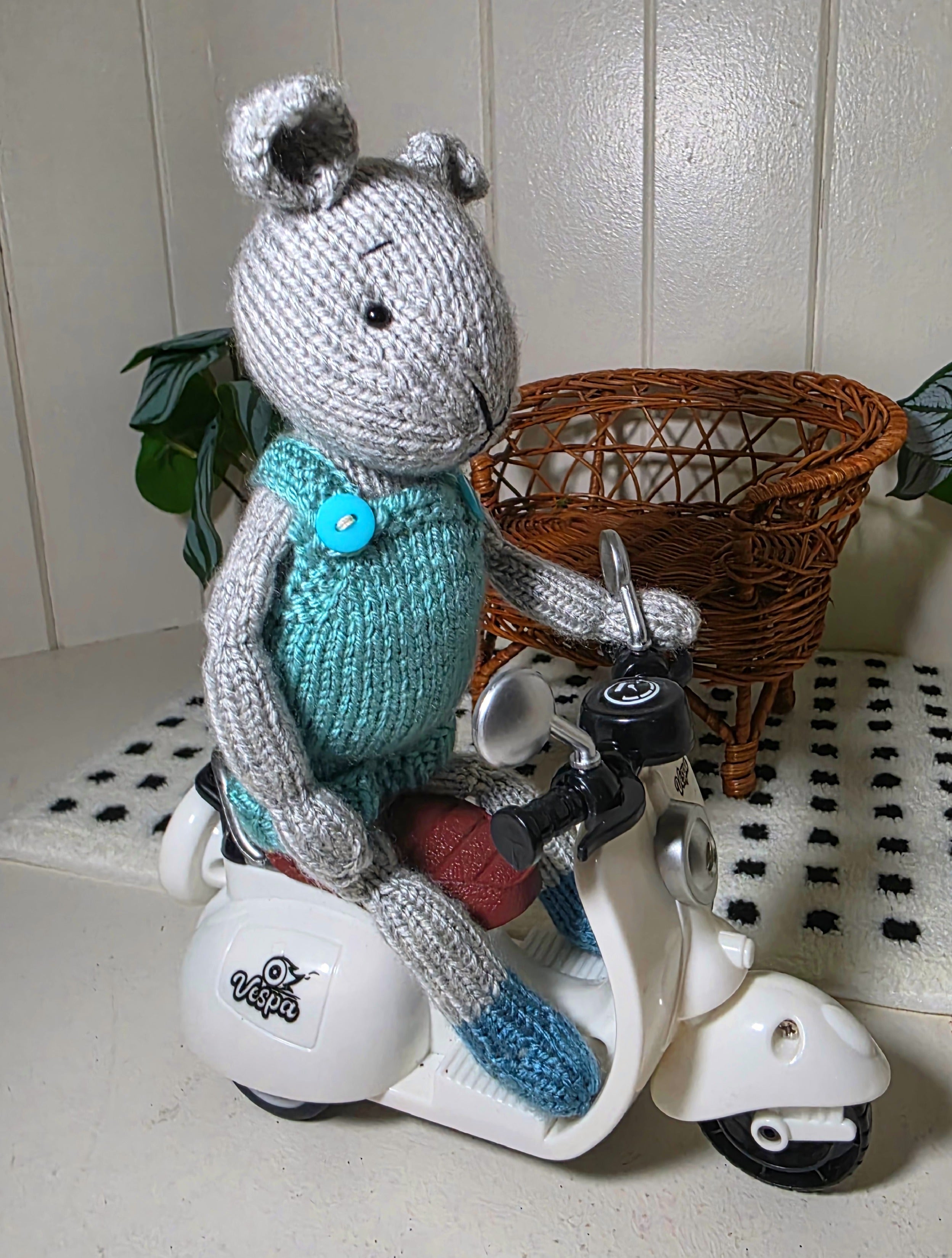 Hand Knitted Rooney the Hare