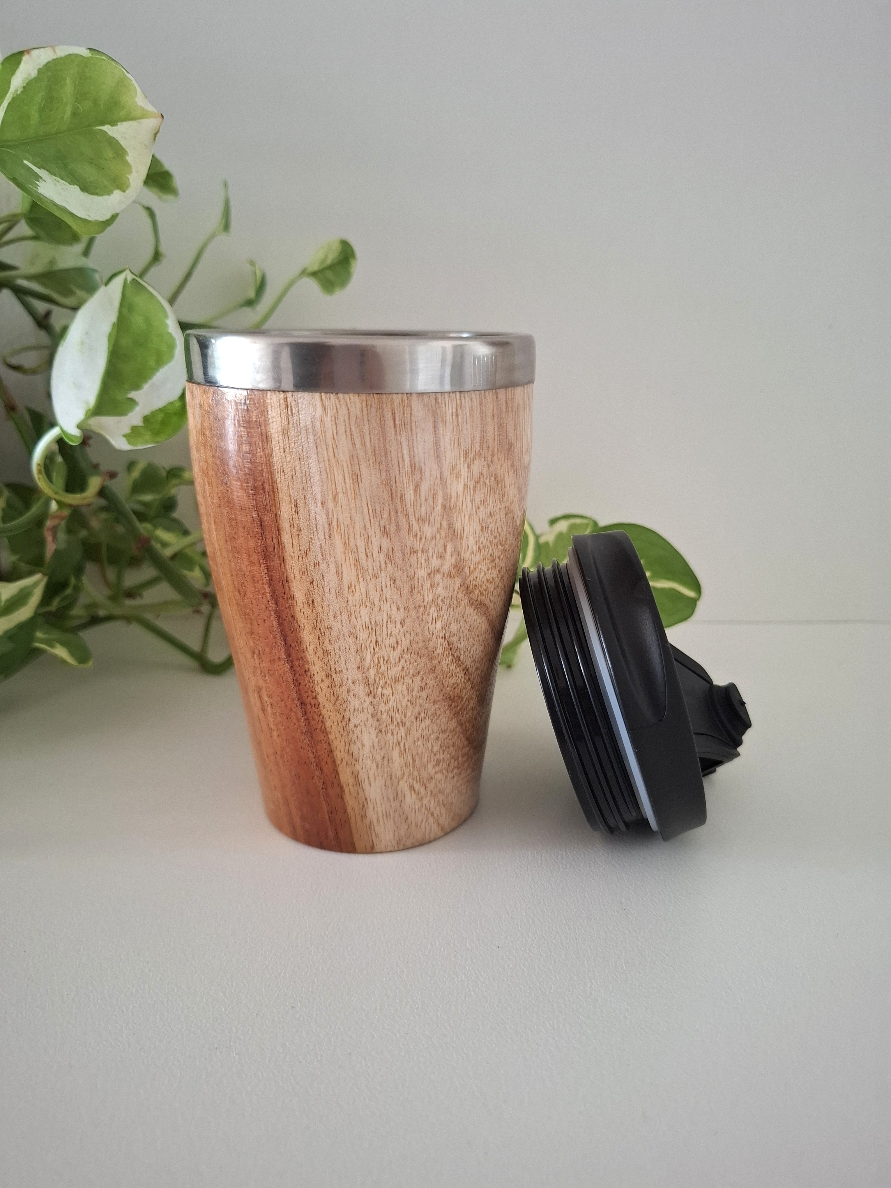 Handmade Wooden Travel Mug: Insulated Eco-Friendly Coffee Tumbler