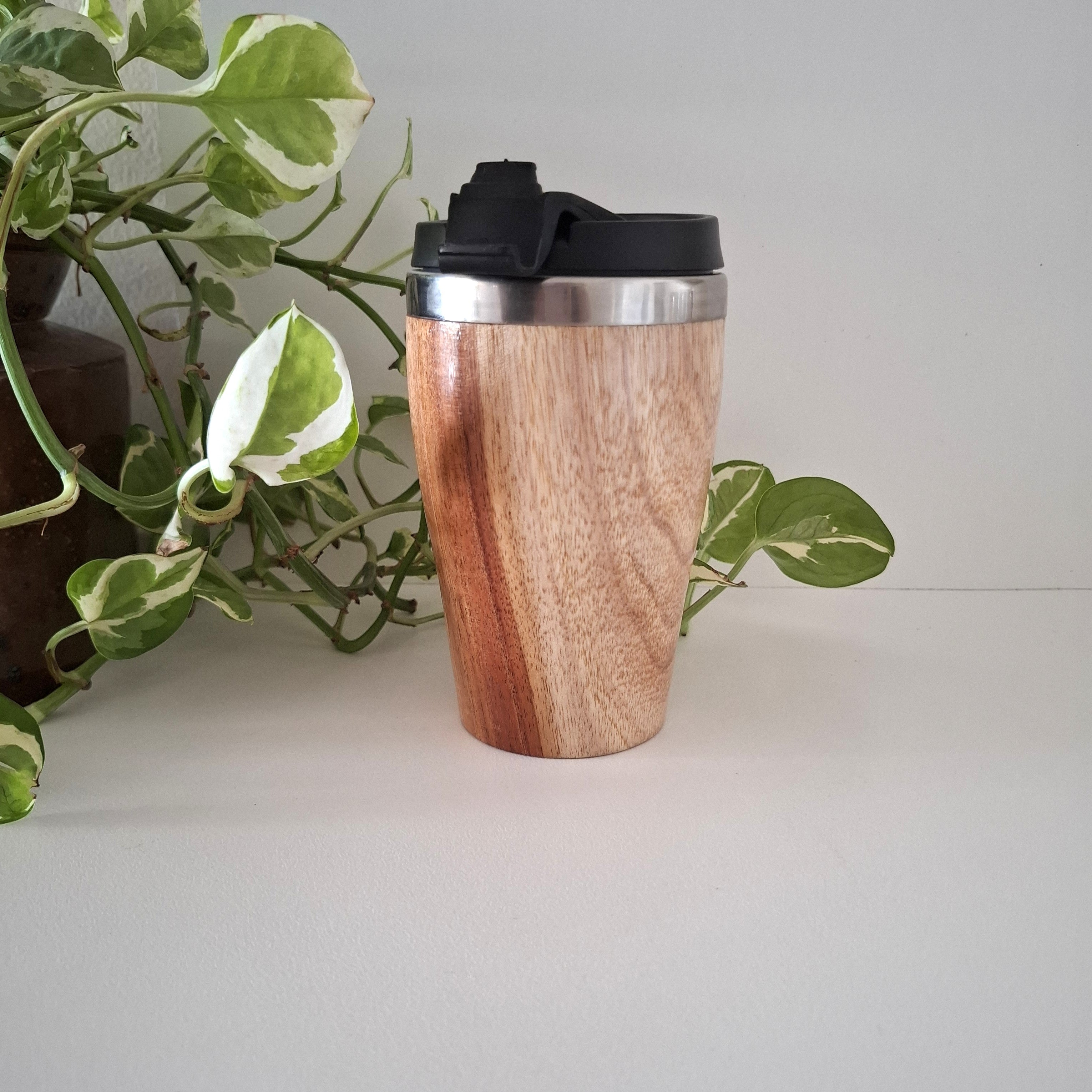 Handmade Wooden Travel Mug: Insulated Eco-Friendly Coffee Tumbler