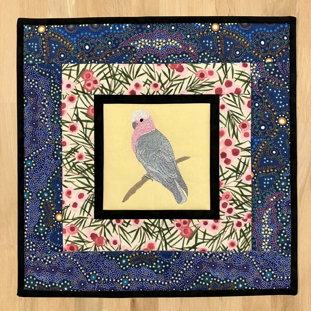 tablerunner-handmade-Australia-galah_5