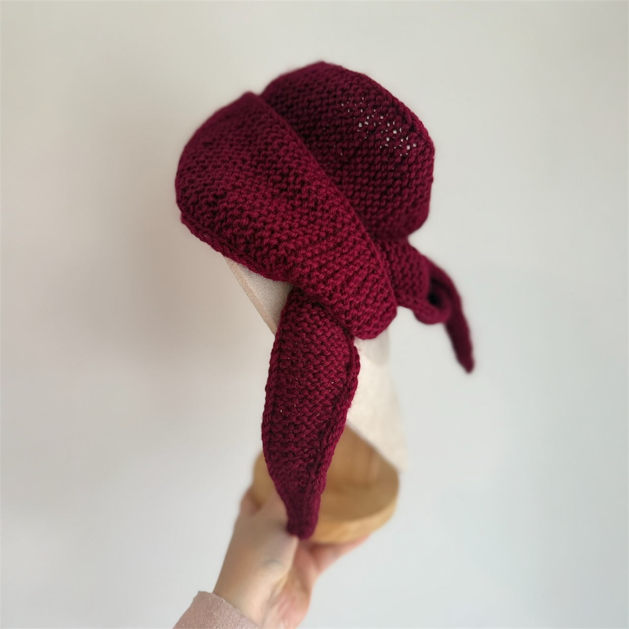 Sophie scarf in burgundy red
