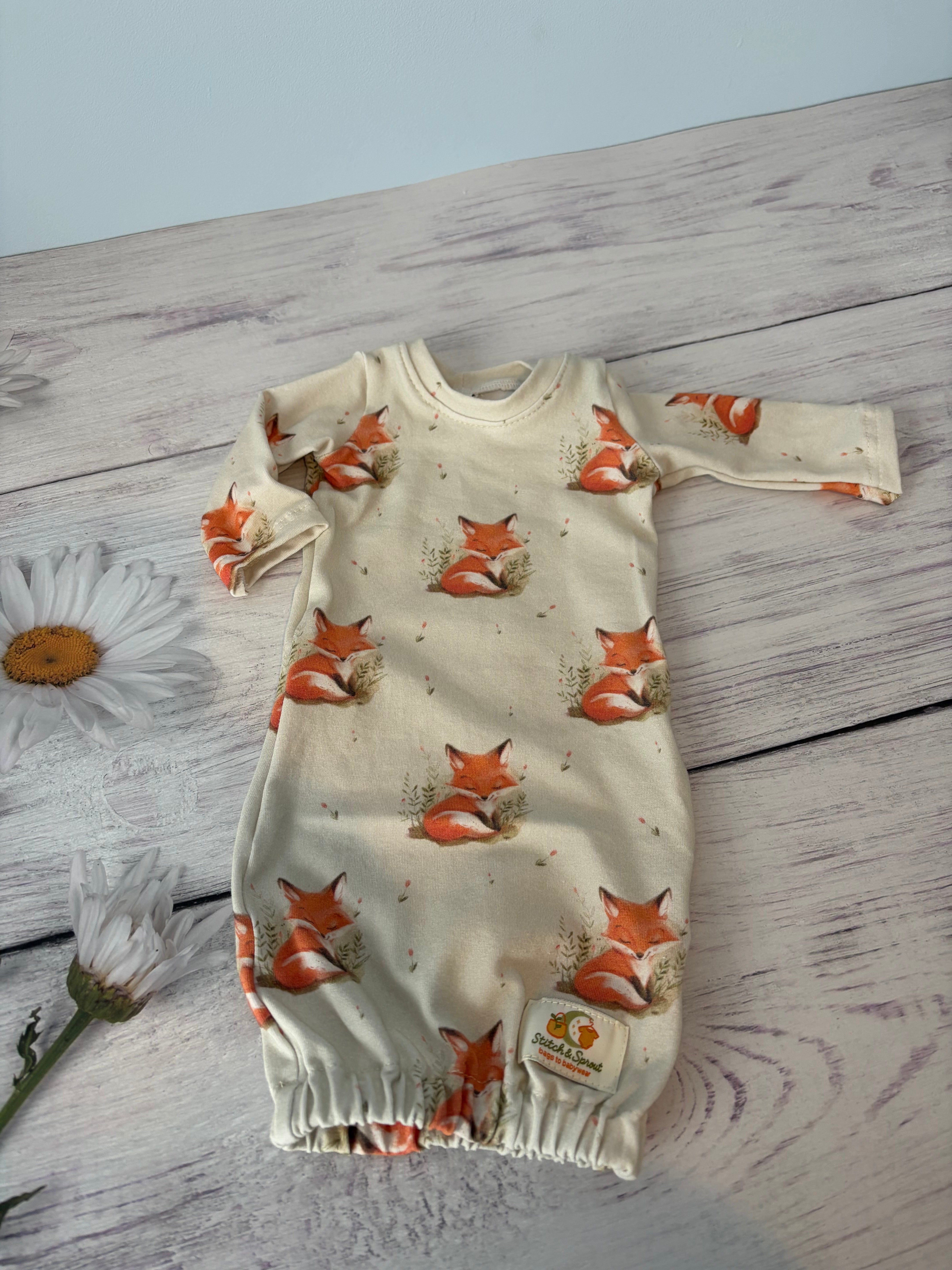 Sleeping Fox Babies Gown Premmie size 0000