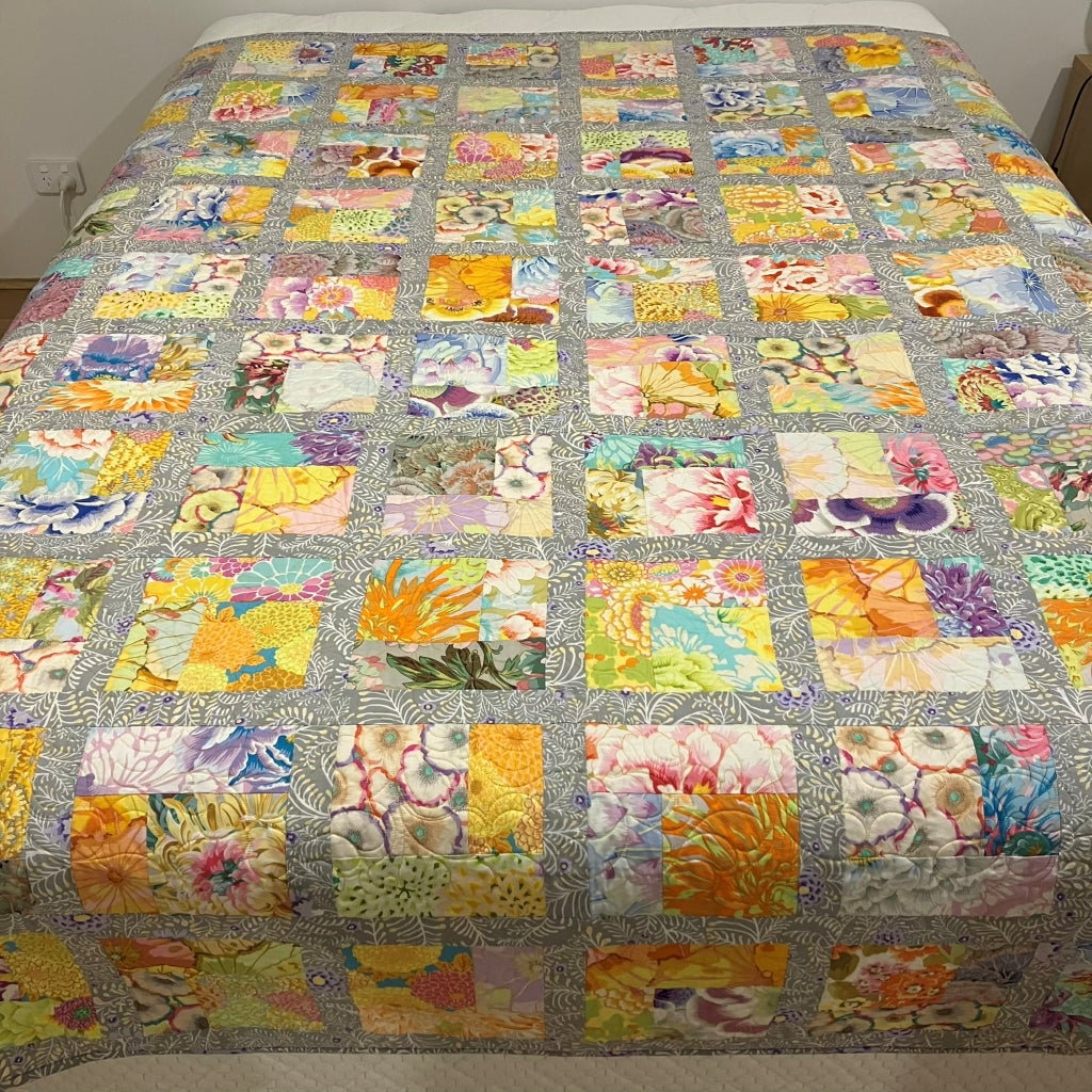 patchwork quilt handmade Australia - Kaffe Fassett fabrics