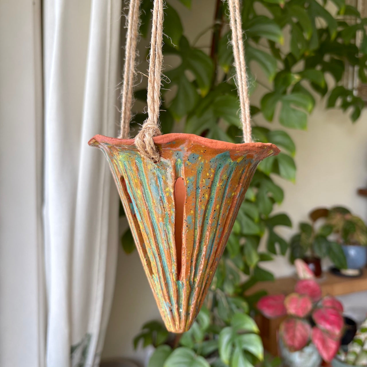 Ceramic hanging cone orchid pot