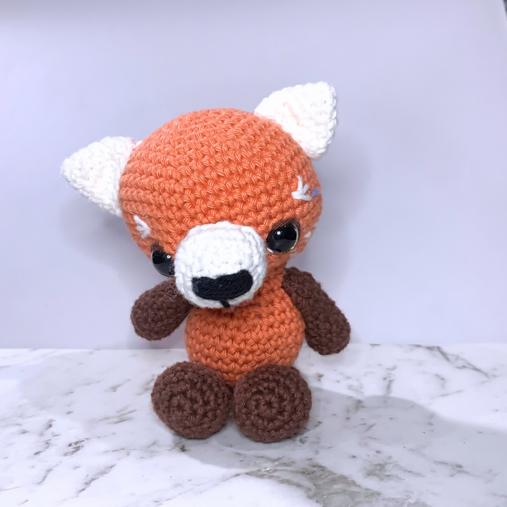 PRODUCT-1000x1000-store.zip - Crochet-red panda-front-thoughts-held-in-time-crochet