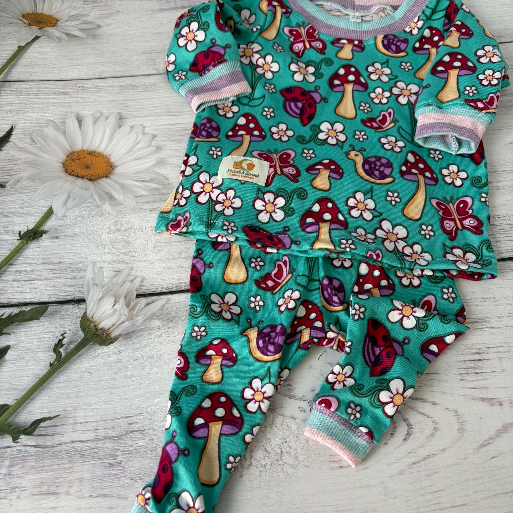TOADSTOOL PARTY PJ’s 0-3 months