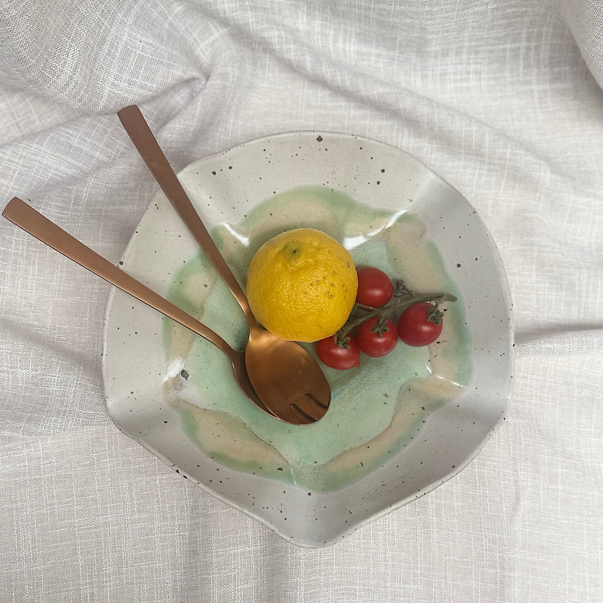 Ceramic Wave Bowl 26cm x 26cm