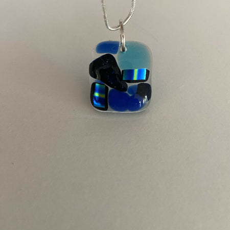 Dichroic glass pendant (blue)