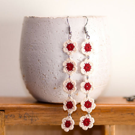 Long string of daisies micro-crochet earrings - bright red and ivory