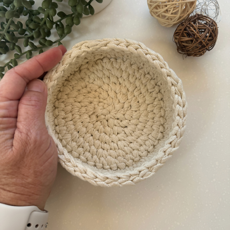 Handmade crochet basket | Home Decor | Sand | mini