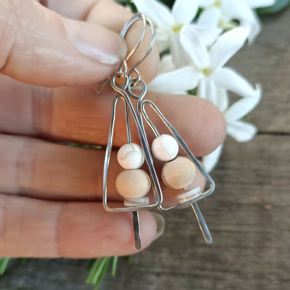 Handmade minimalist christmas tree earrings white natural-