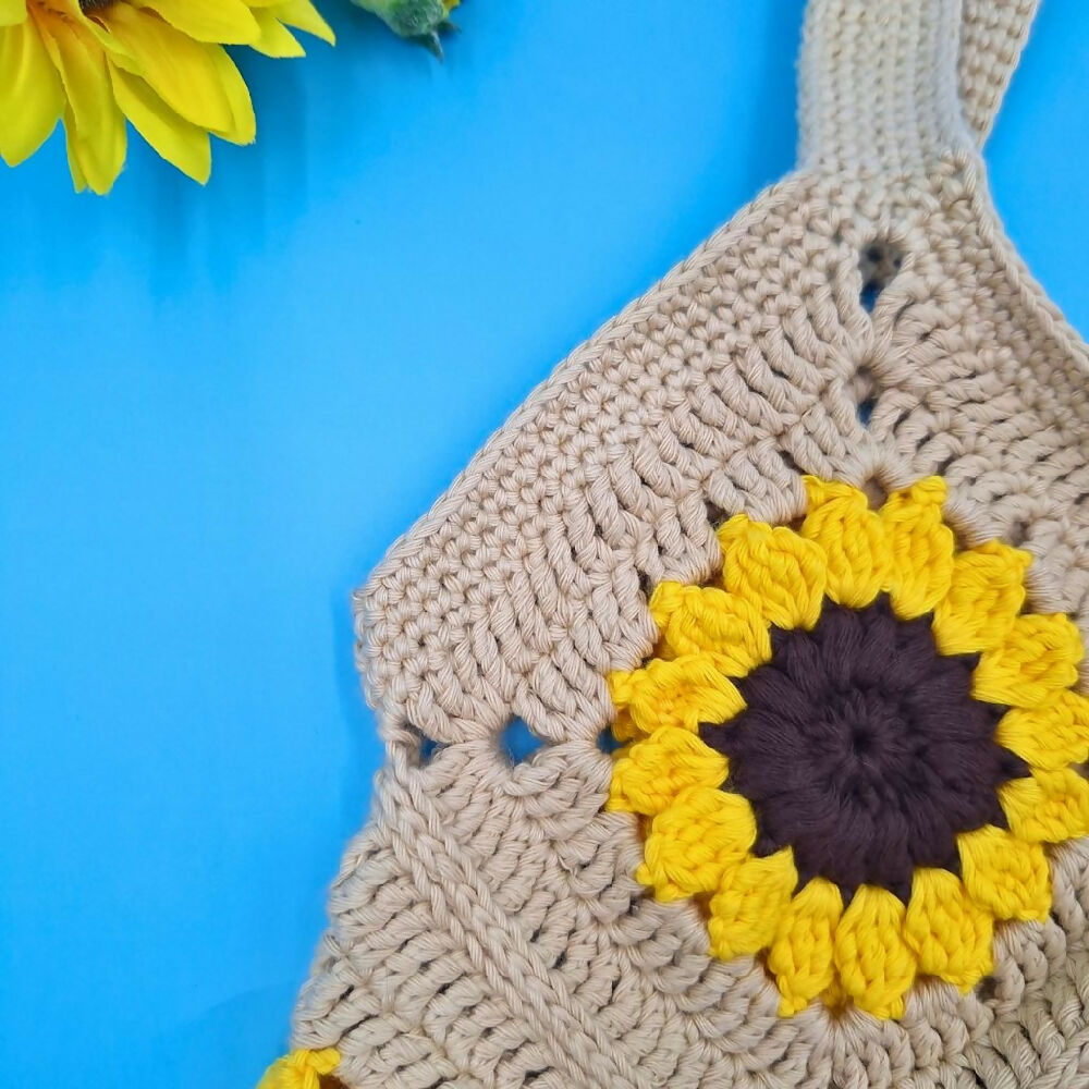 Tutti Fruitti Handmade Crocheted Sunflower Bag Closeup