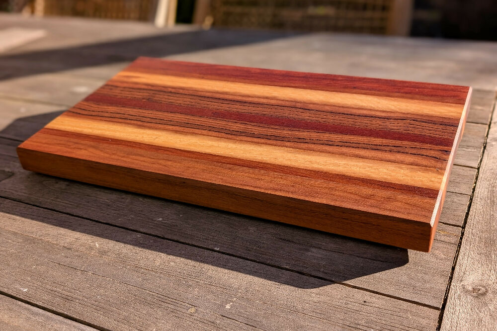 Australian Hardwood Solid Edge-Grain Cutting Board