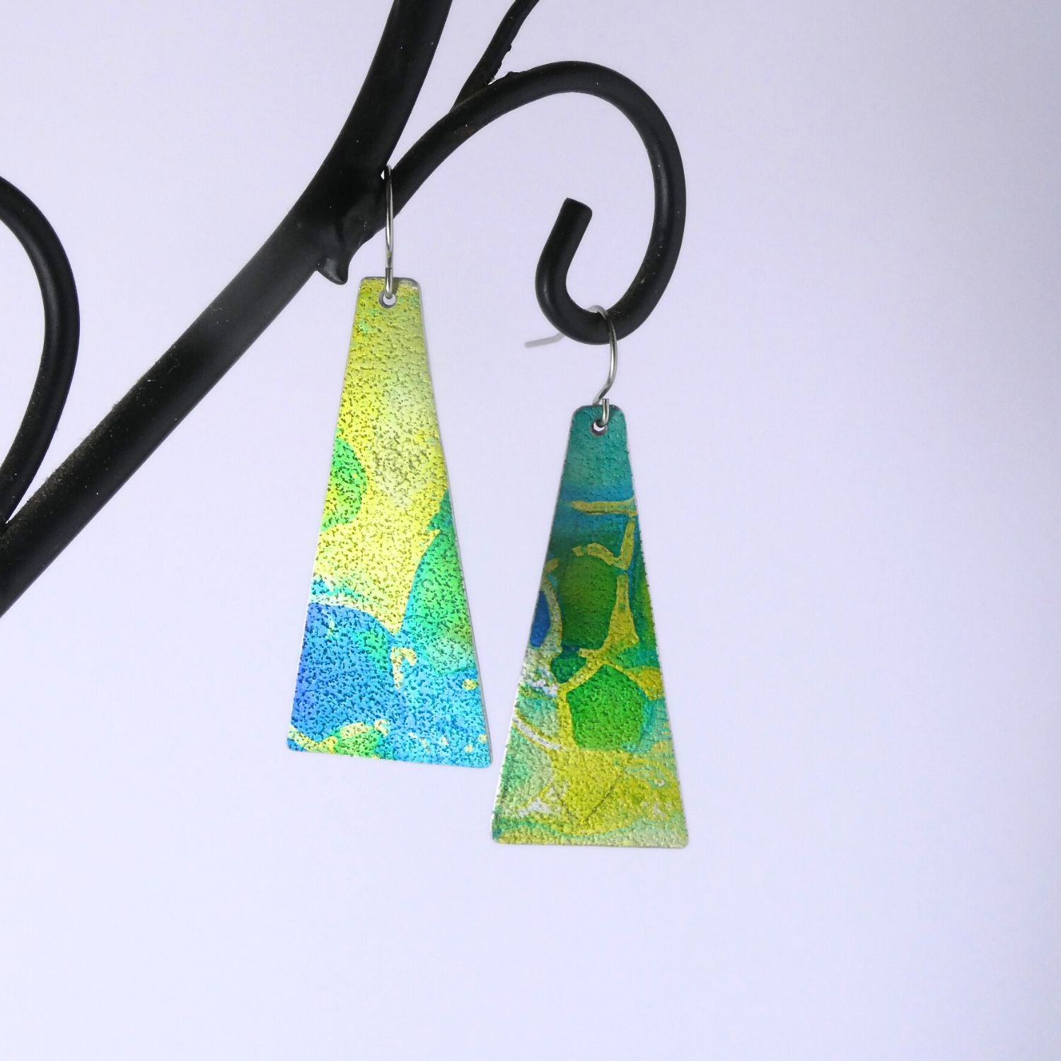 Anodised aluminium earrings Luminous Collection