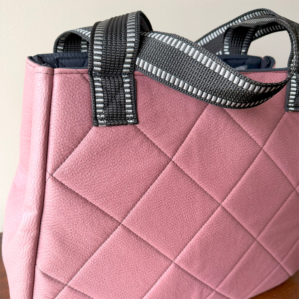 Large laptop tote