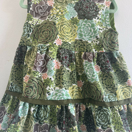 Green harmony dress size 2
