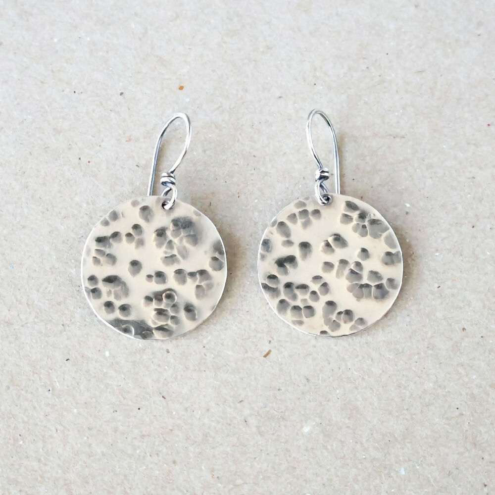 EMS06216_05_EthicalSterlingSilverMediumFullMoonEarrings