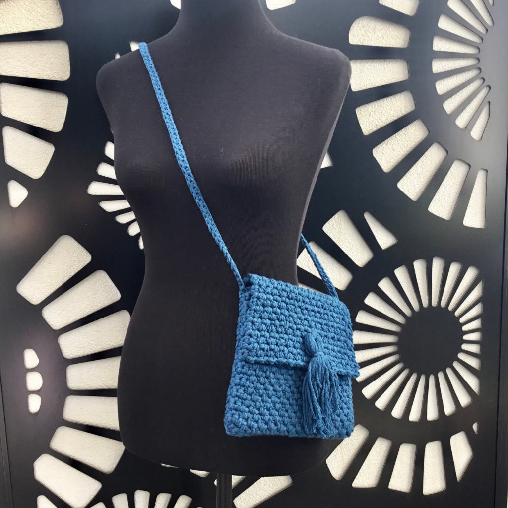 Crocheted Cross Body Bag