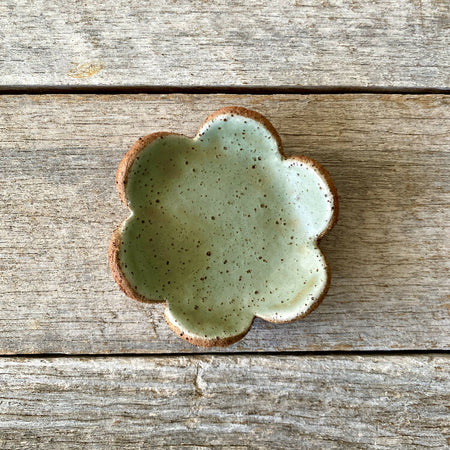 Flower Shaped Ceramic Tea Light Candle Holder - Soft Green with Speckles - Rustic & Cozy - Nordic inspired pottery