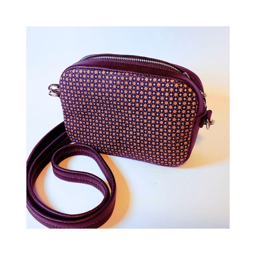Brown & coffee checked camera bag