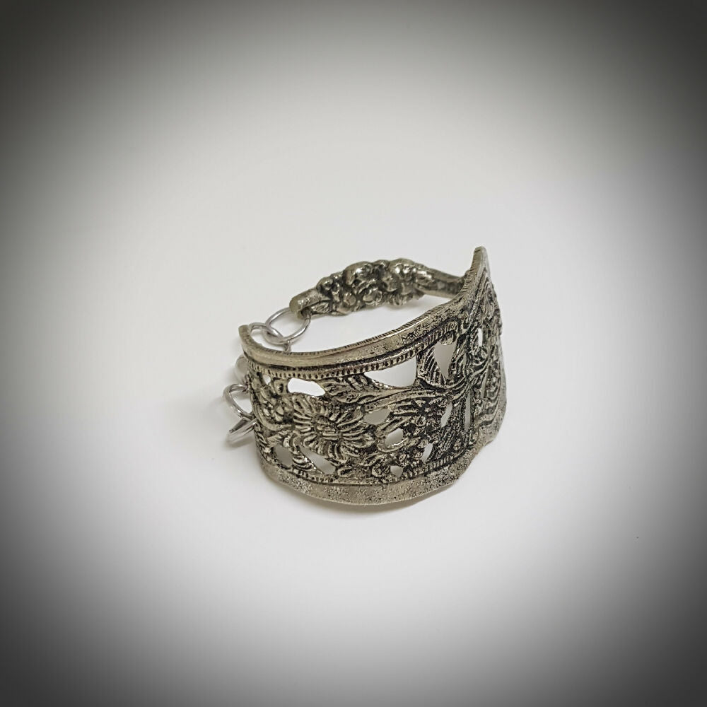 tong bracelet1