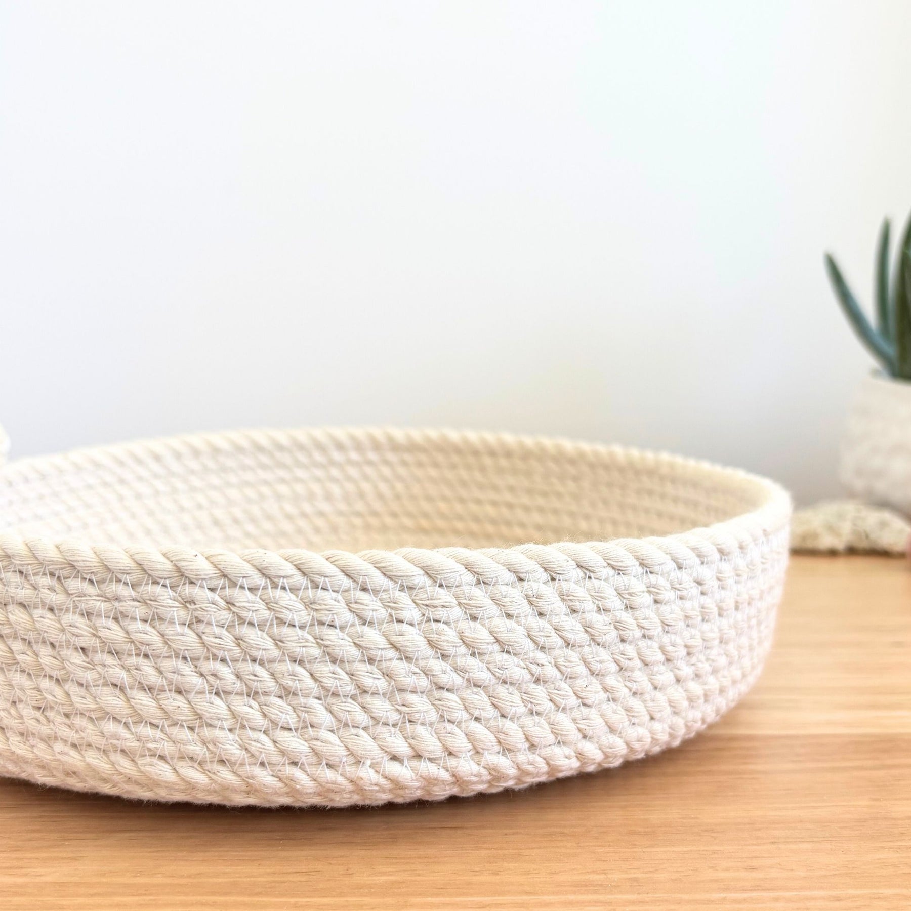 Shallow Rope Basket - Large