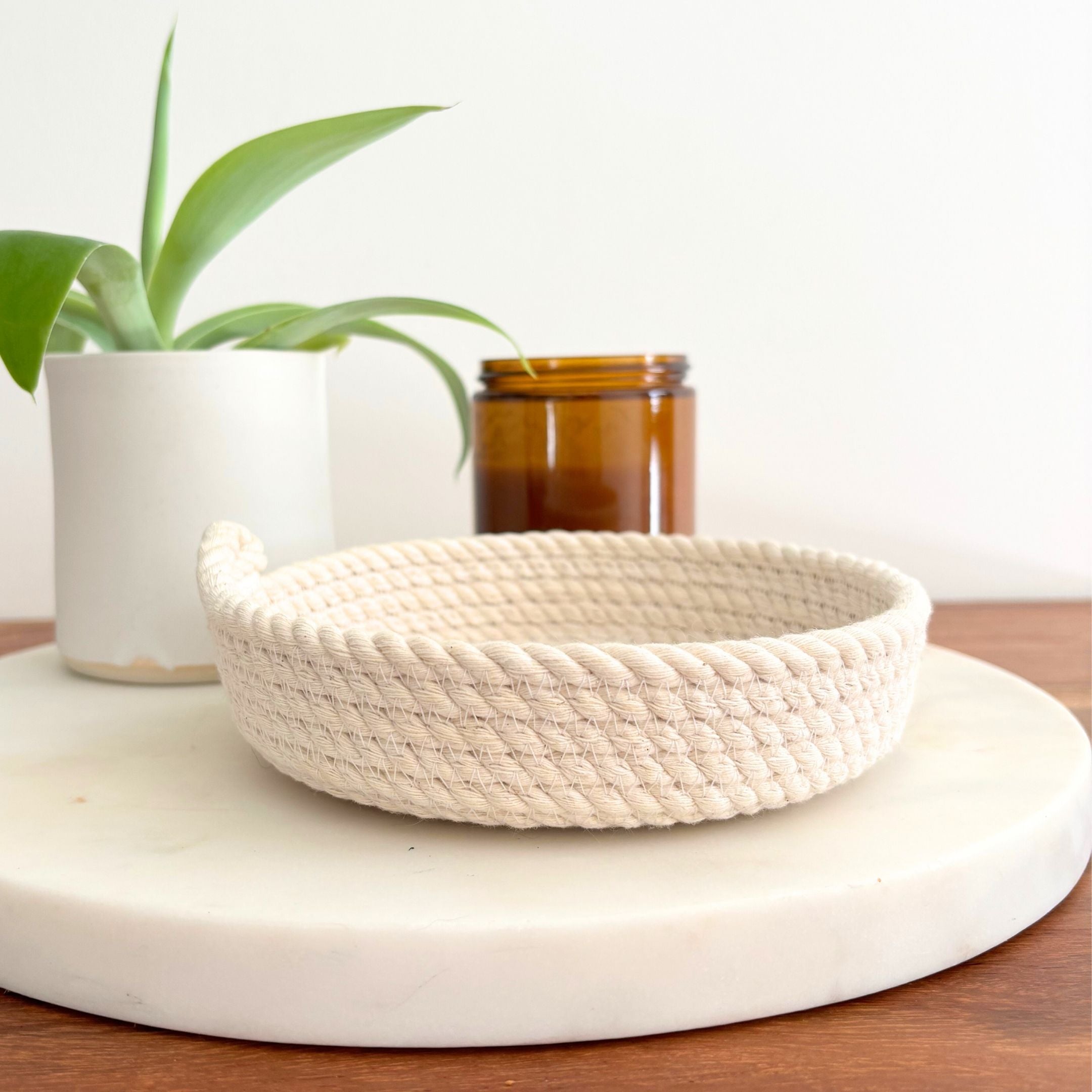 Shallow Rope Basket - Medium