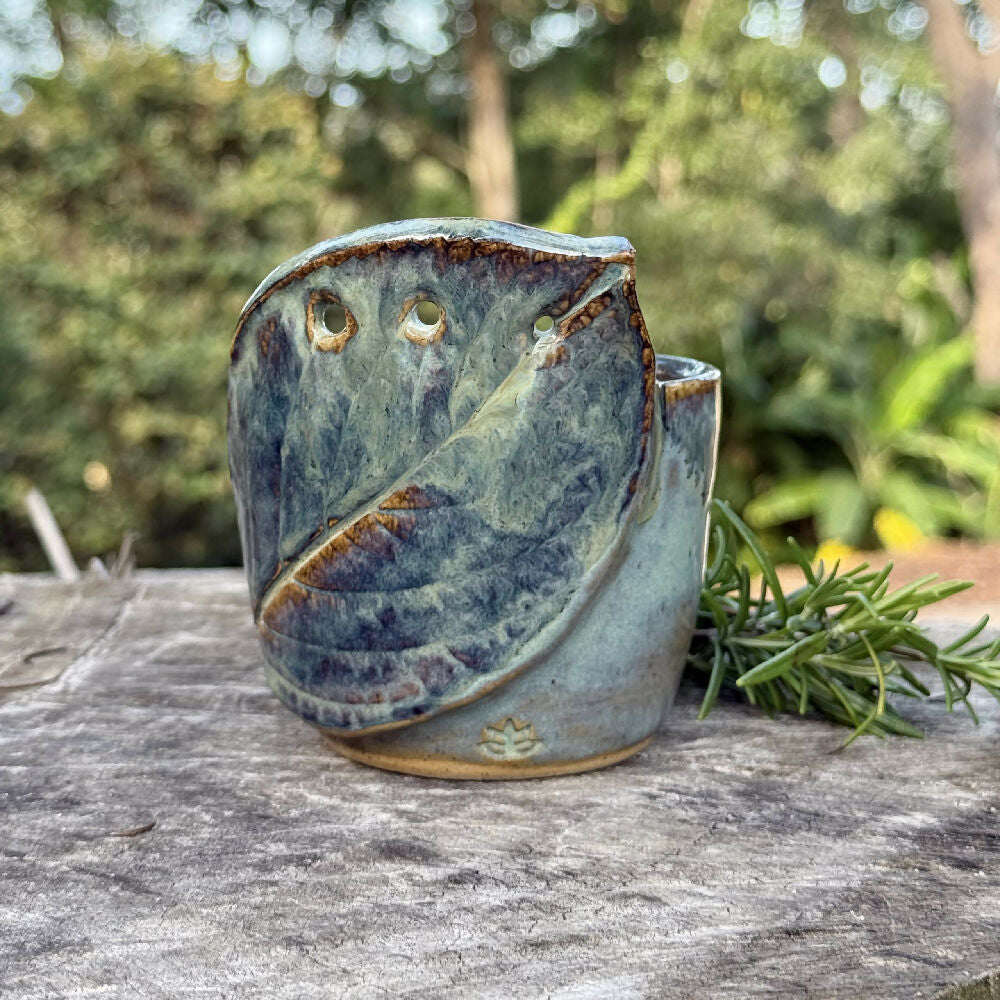 Australian-Ceramic-Pottery-Artist-Ana-Ceramica-Home-Decor-Kitchen-and-Dining-Utensils-and-Cutlery-Herbie-Ceramic-Herb-Stripper-Copper-Moody-Blue-Jade-Wheel-Thrown-Australian-Handmade