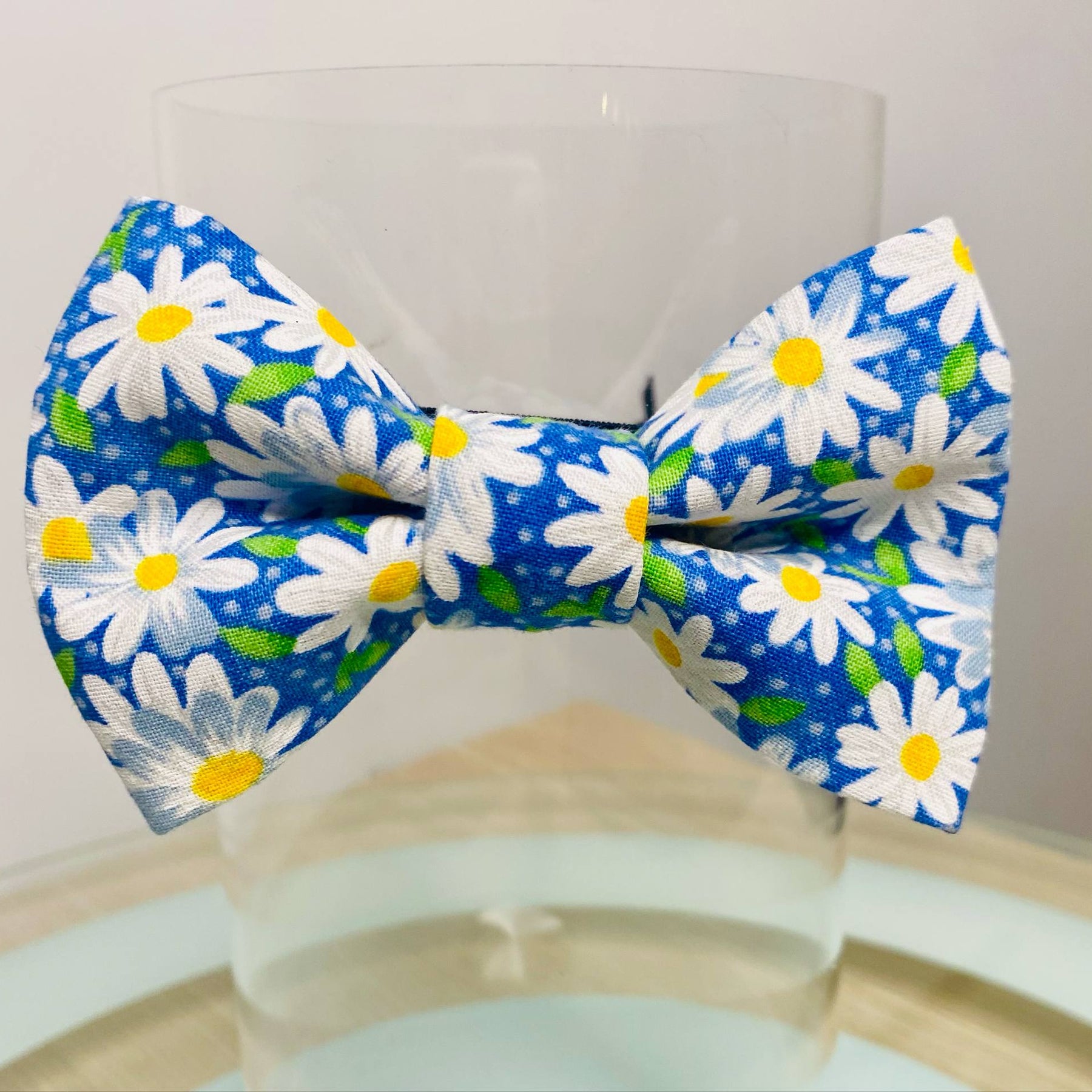 Bow ties for Dogs, cats and pets. Hand made pet accessory, clothing or costume