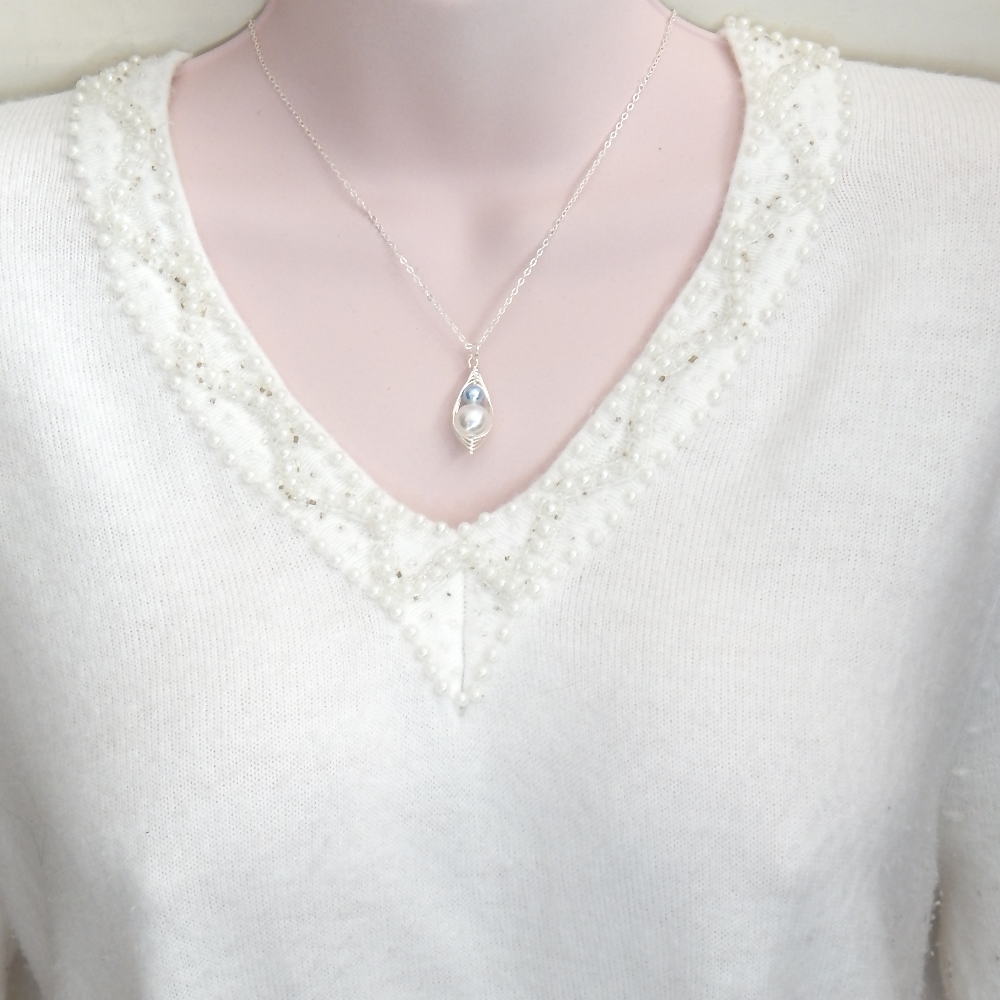 Two Peas in a Pod Mother and Son Necklace