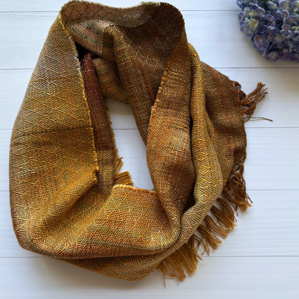 silk-cowl-gold-circle-with-flower-handwoven-entangled-happiness-handwovens