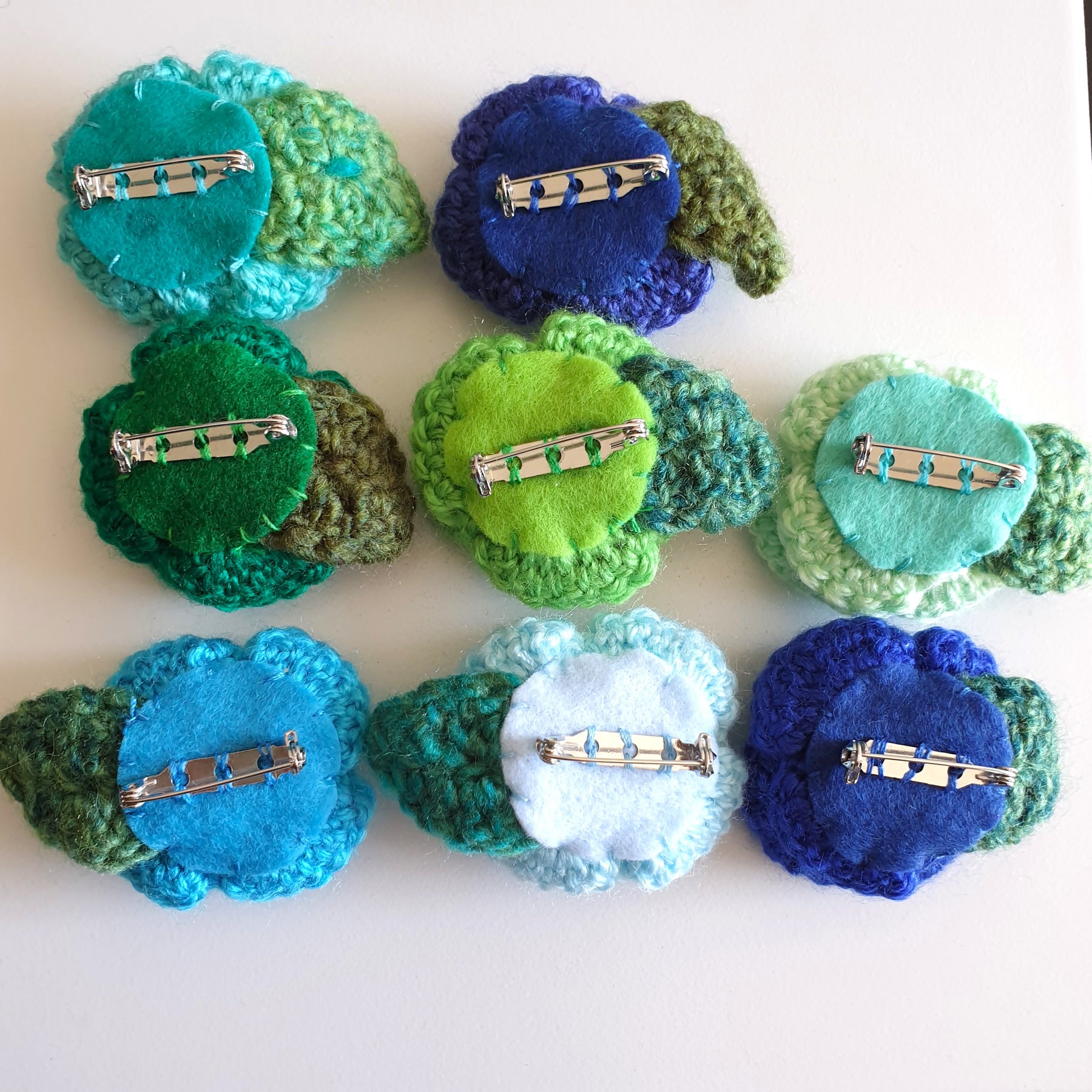 Colourful Hand Knitted Small Crochet Rose Flower + Leaf Brooch - Green Blue (Type 1.3)