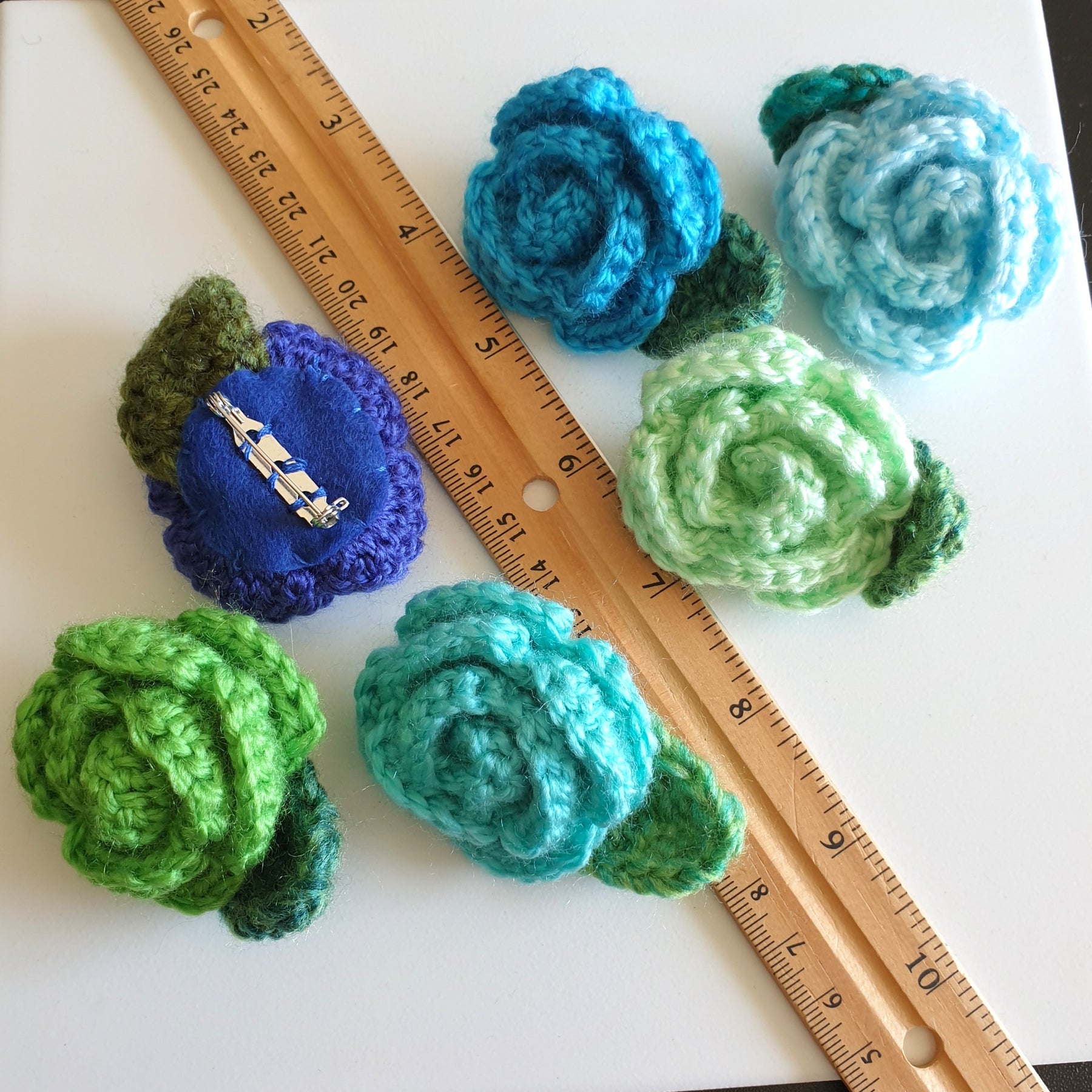 Colourful Hand Knitted Small Crochet Rose Flower + Leaf Brooch - Green Blue (Type 1.3)