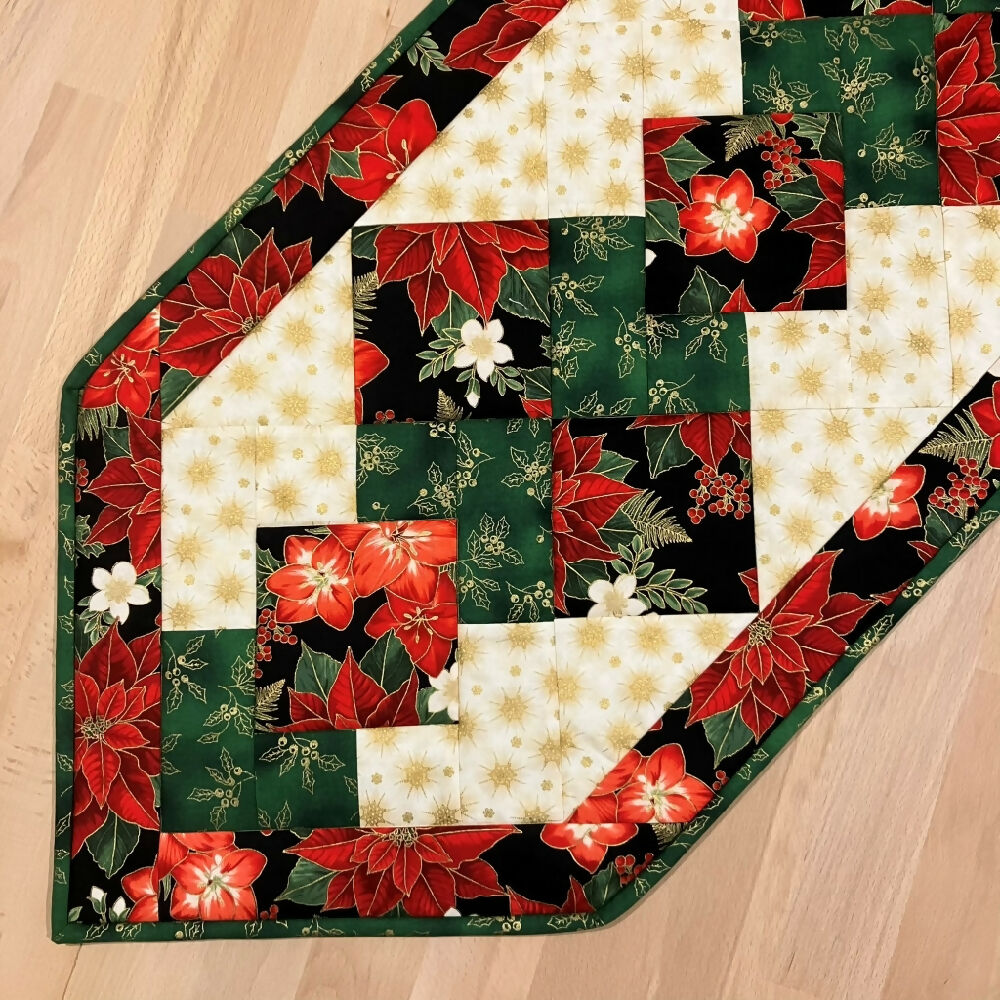 christmas-handmade-table-runner_2
